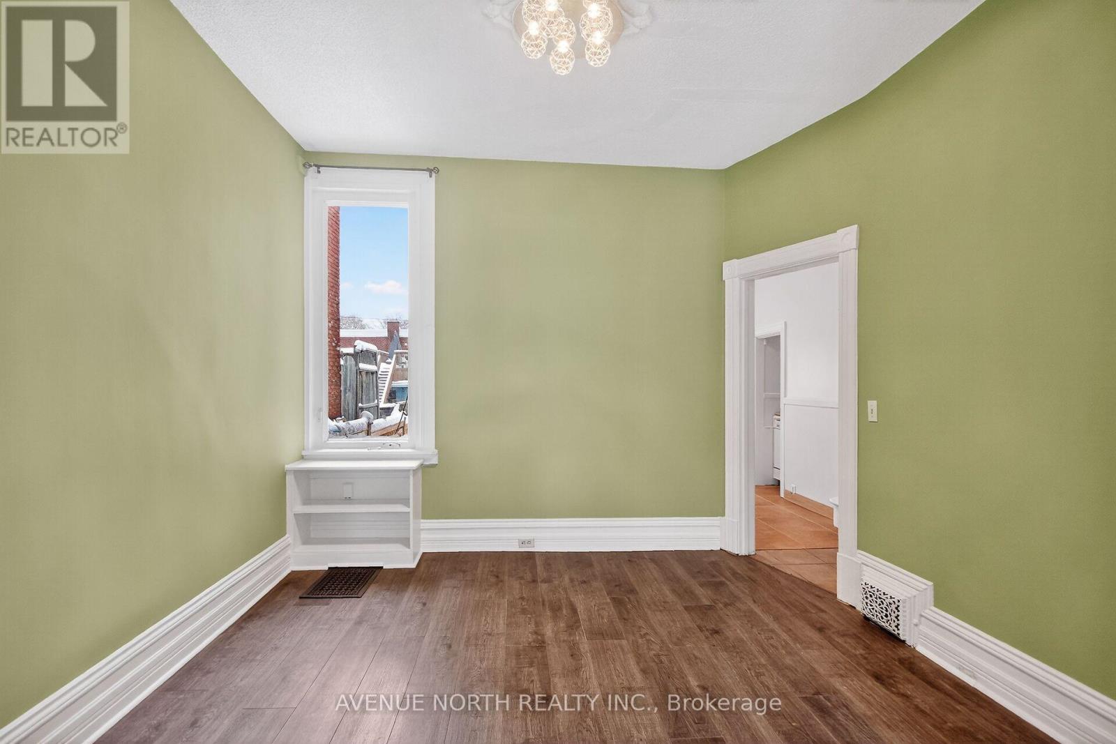 210 Florence Street, Ottawa, Ontario  K1R 5N6 - Photo 19 - X12632900