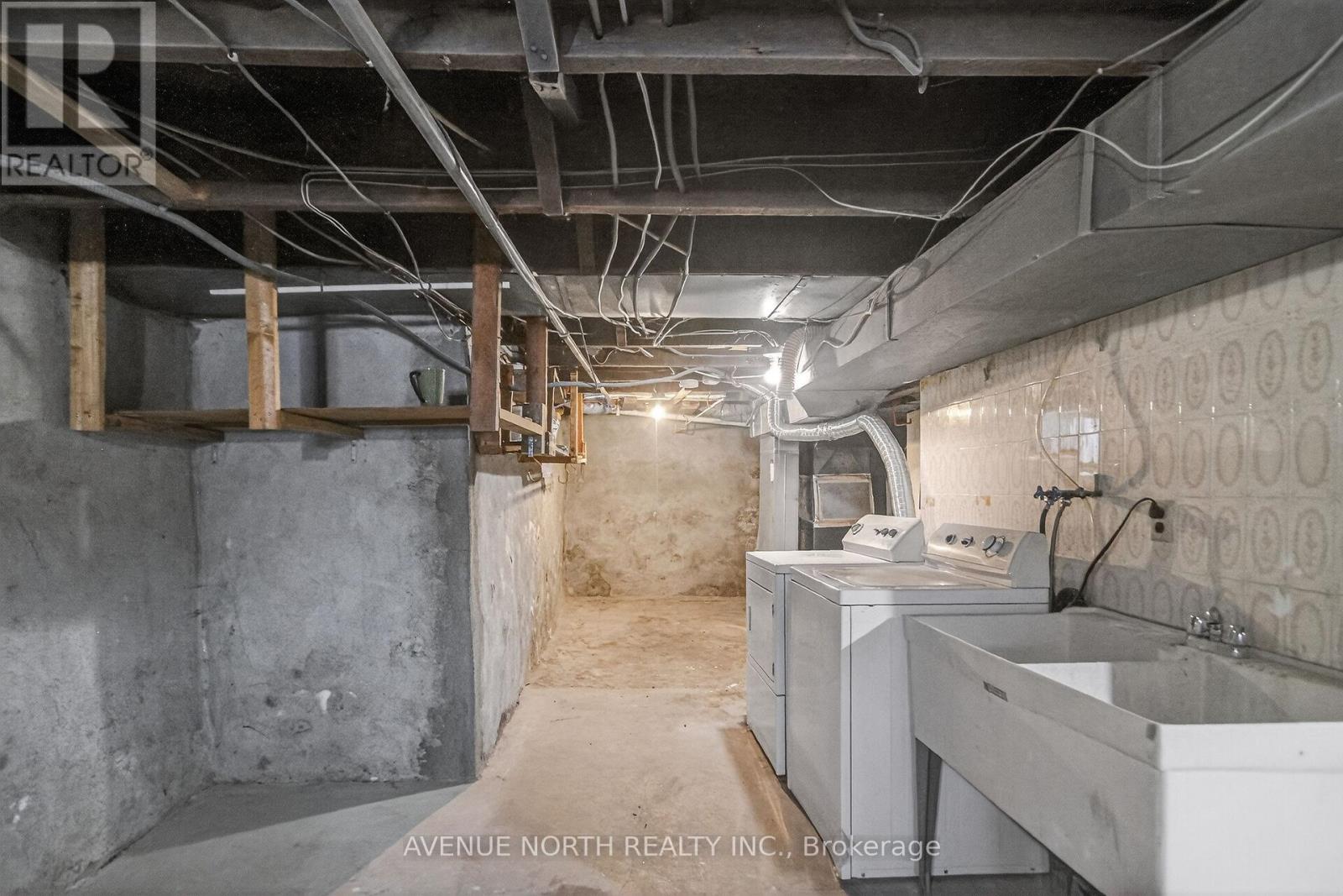 210 Florence Street, Ottawa, Ontario  K1R 5N6 - Photo 42 - X12632900