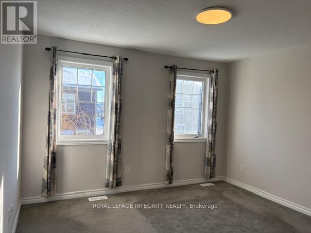 521 Honeylocust Avenue W, Ottawa, Ontario  K2V 0K9 - Photo 11 - X12632902