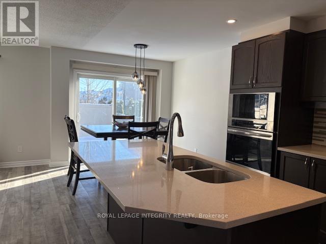 521 Honeylocust Avenue W, Ottawa, Ontario  K2V 0K9 - Photo 7 - X12632902