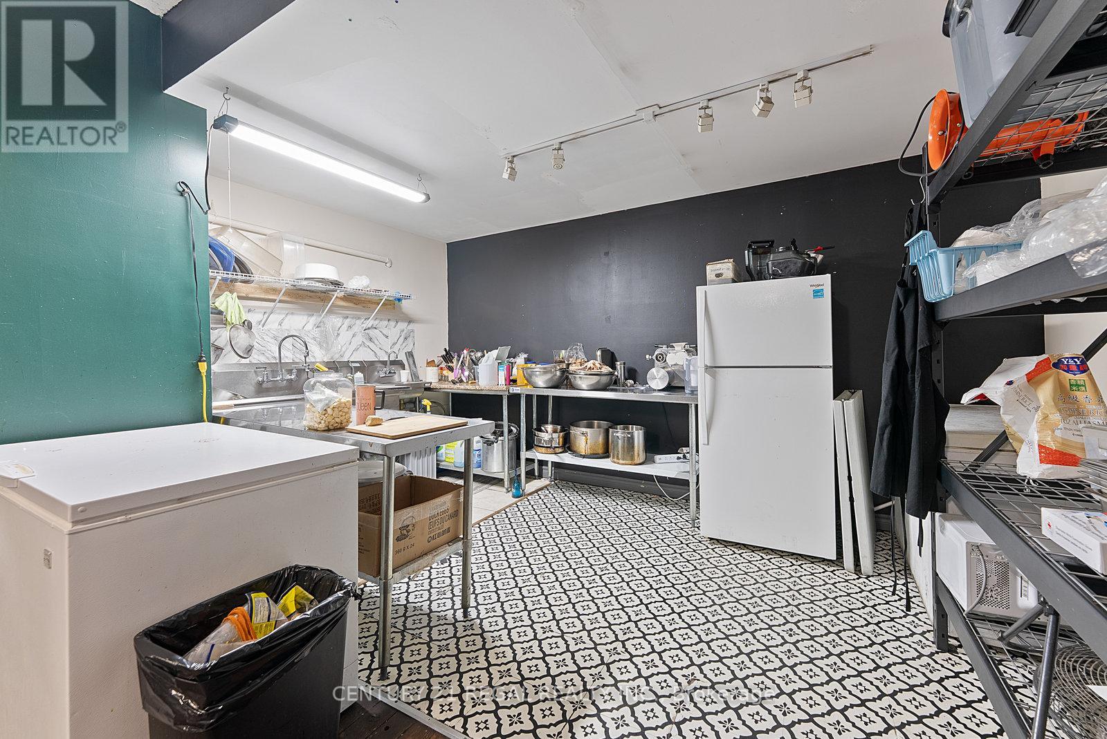 1664 Queen Street W, Toronto, Ontario  M6R 1B2 - Photo 13 - W12474217