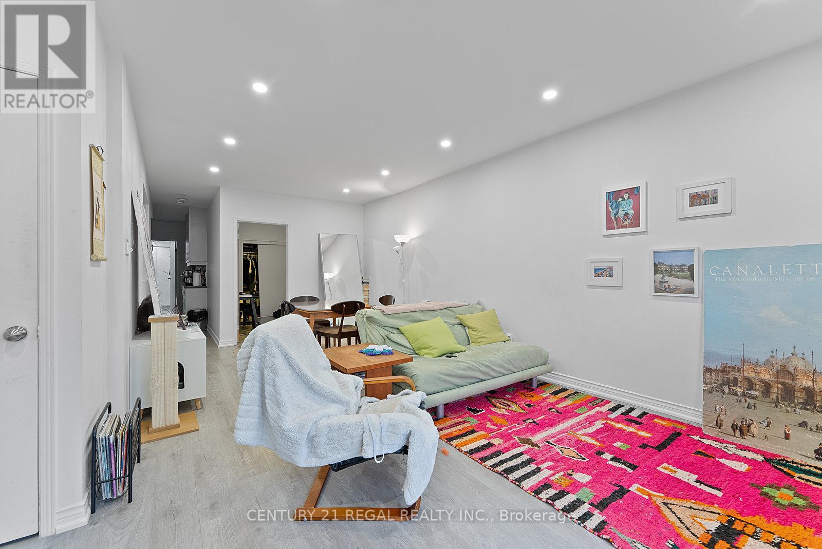 1664 Queen Street W, Toronto, Ontario  M6R 1B2 - Photo 36 - W12474217