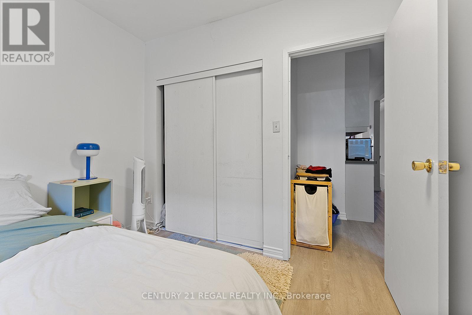 1664 Queen Street W, Toronto, Ontario  M6R 1B2 - Photo 46 - W12474217