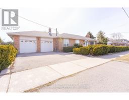 492 PINEGROVE ROAD, Oakville, Ontario