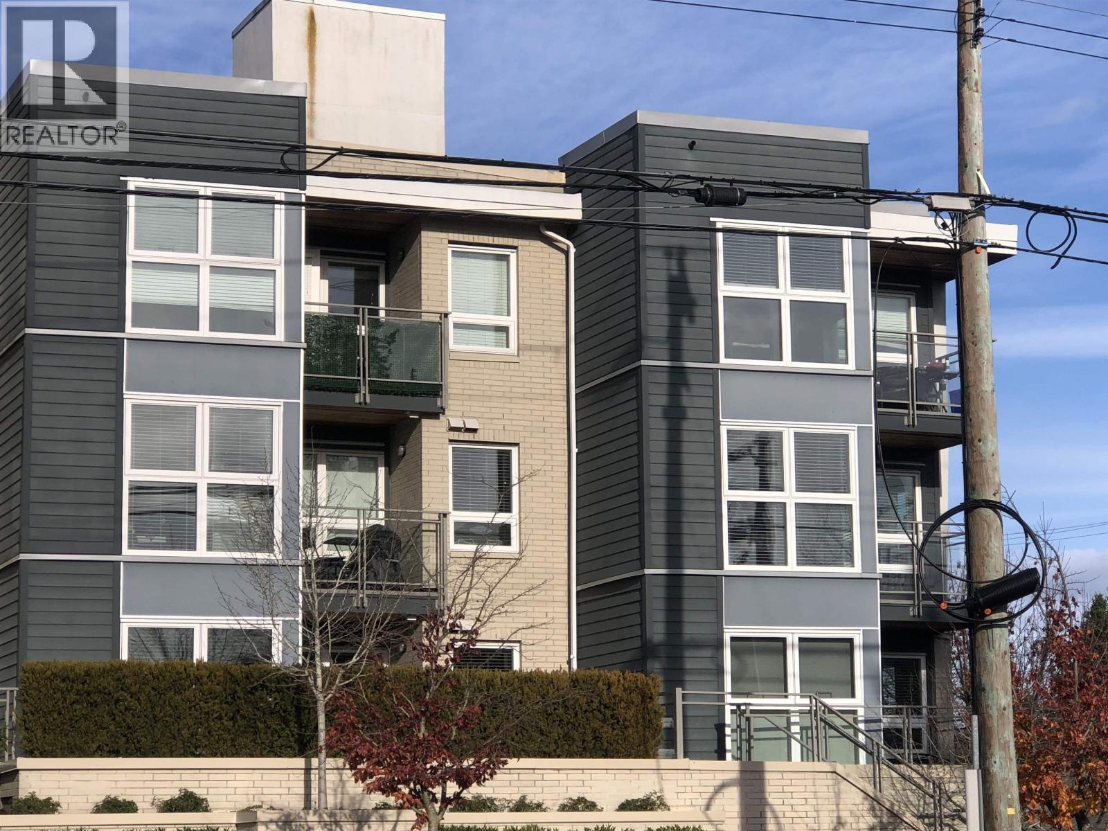 301 4815 55b Street, Delta, British Columbia  V4K 3V7 - Photo 2 - R3070278