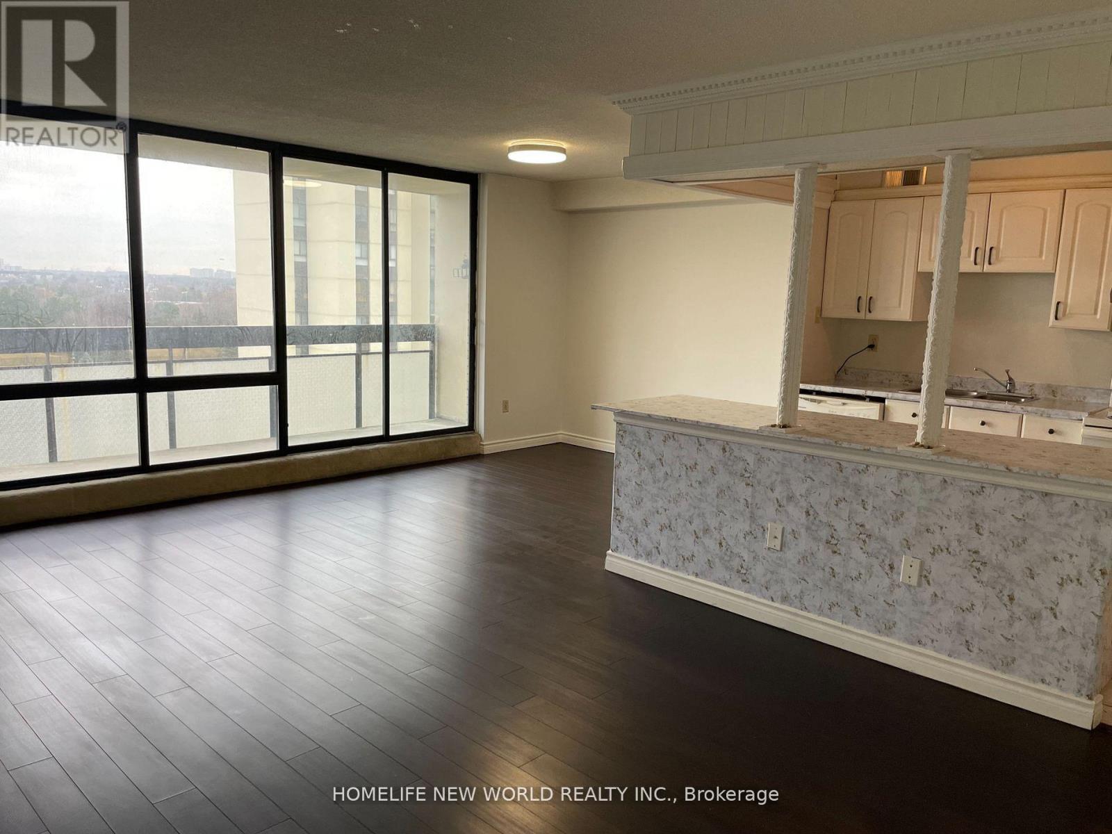 1514 - 177 LINUS ROAD, Toronto, Ontario