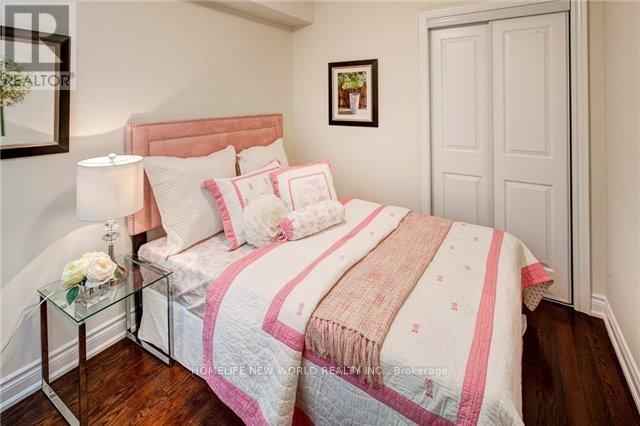 4 - 20 Hargrave Lane, Toronto, Ontario  M4N 0A4 - Photo 8 - C12632912