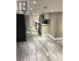 989 DUFFERIN STREET, Toronto, Ontario