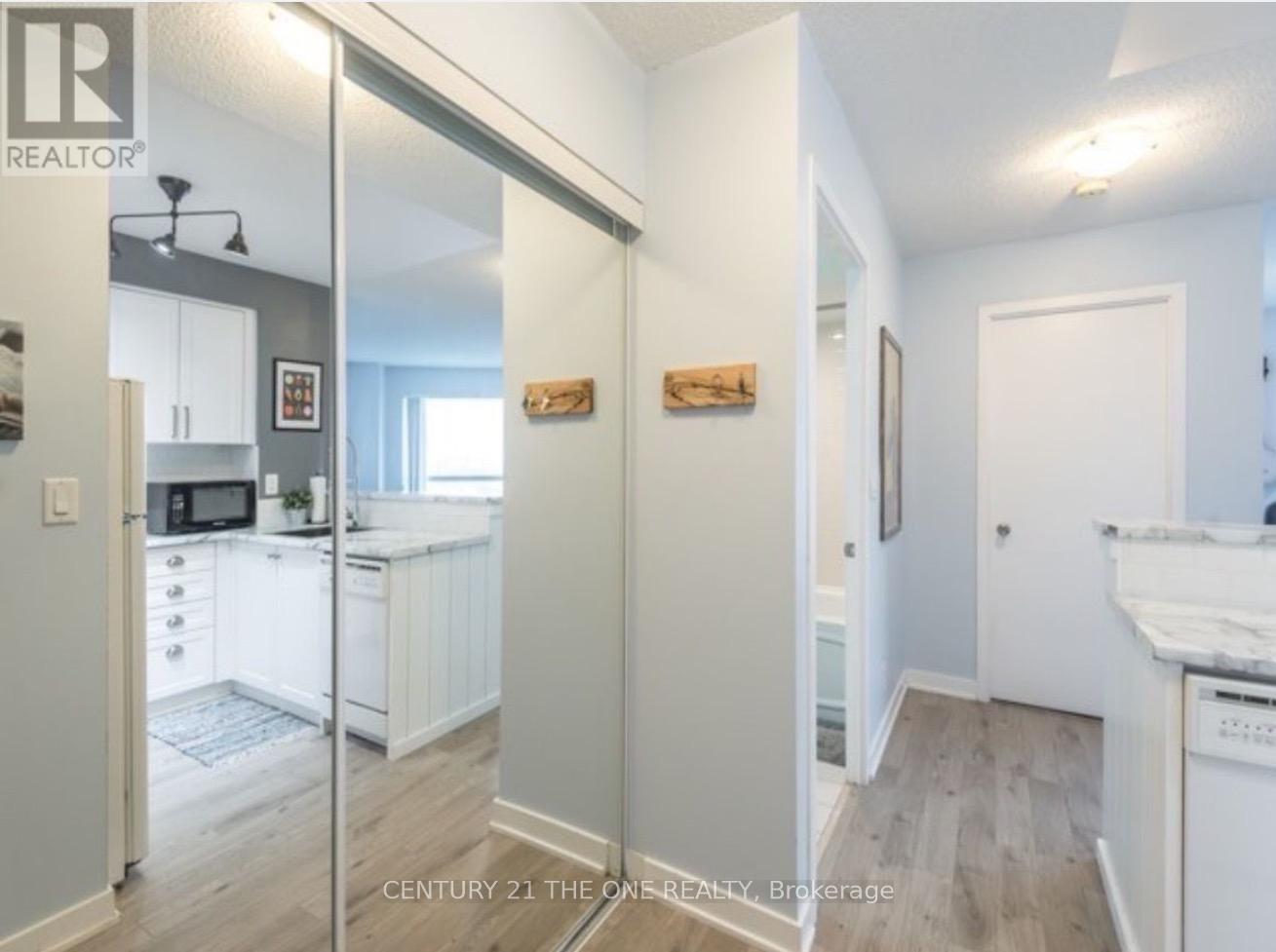 1203 - 38 Lee Centre Drive, Toronto, Ontario  M1H 3J7 - Photo 7 - E12632904