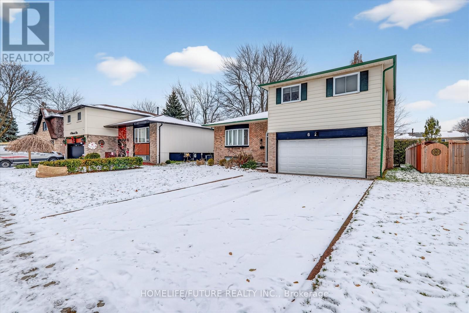 6 Ribblesdale Drive, Whitby, Ontario  L1N 6K6 - Photo 2 - E12632918