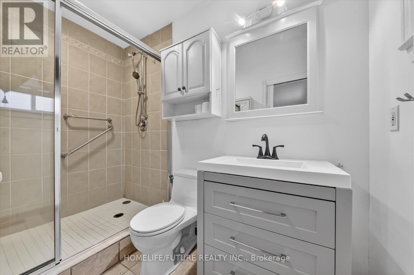 6 Ribblesdale Drive, Whitby, Ontario  L1N 6K6 - Photo 25 - E12632918