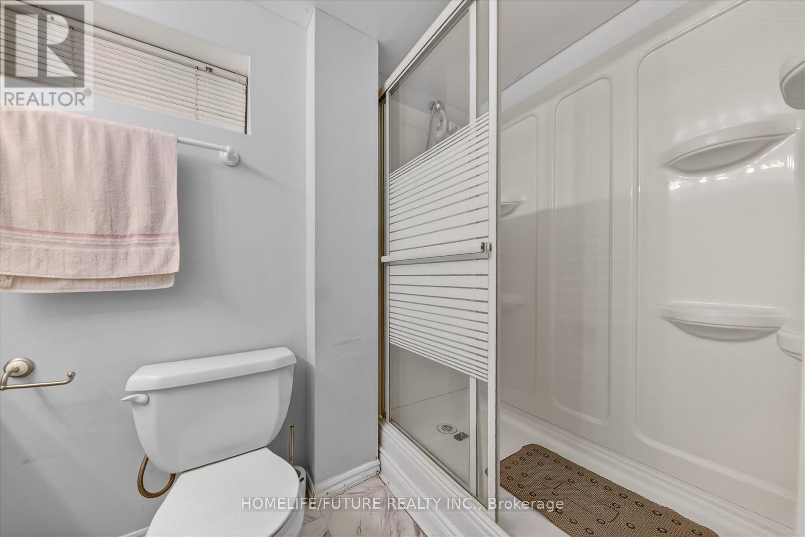 6 Ribblesdale Drive, Whitby, Ontario  L1N 6K6 - Photo 38 - E12632918