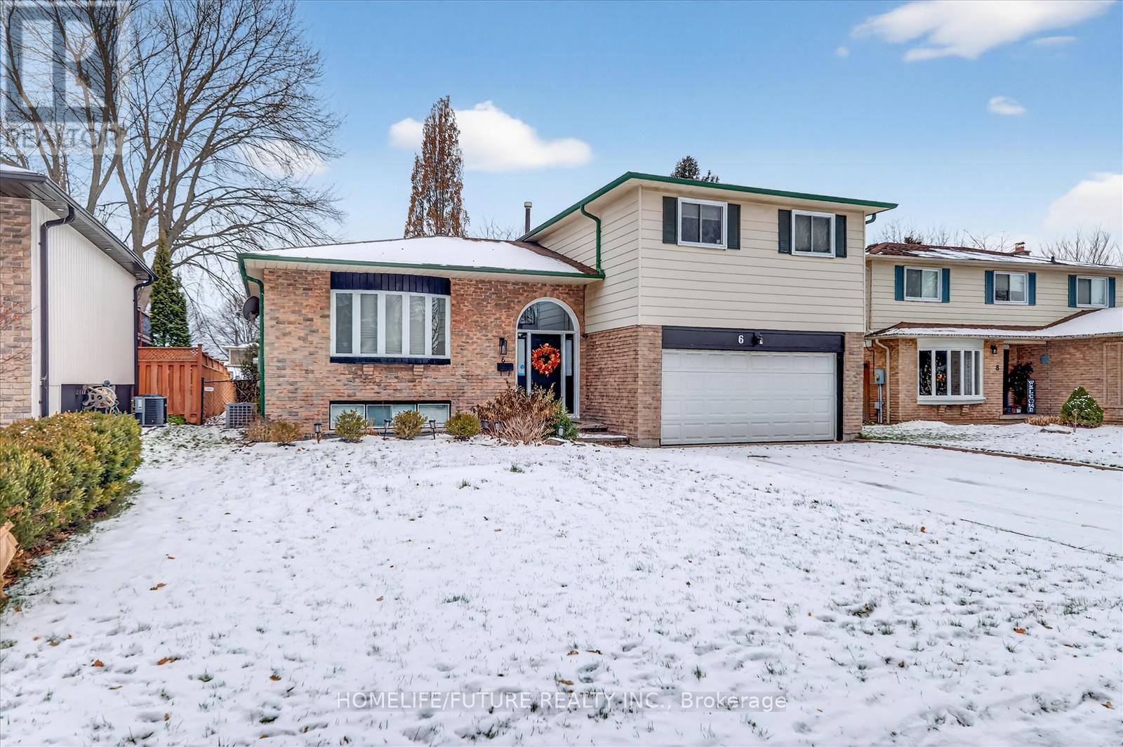 6 Ribblesdale Drive, Whitby, Ontario  L1N 6K6 - Photo 4 - E12632918