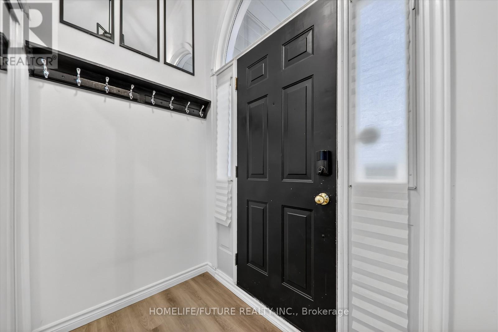 6 Ribblesdale Drive, Whitby, Ontario  L1N 6K6 - Photo 7 - E12632918