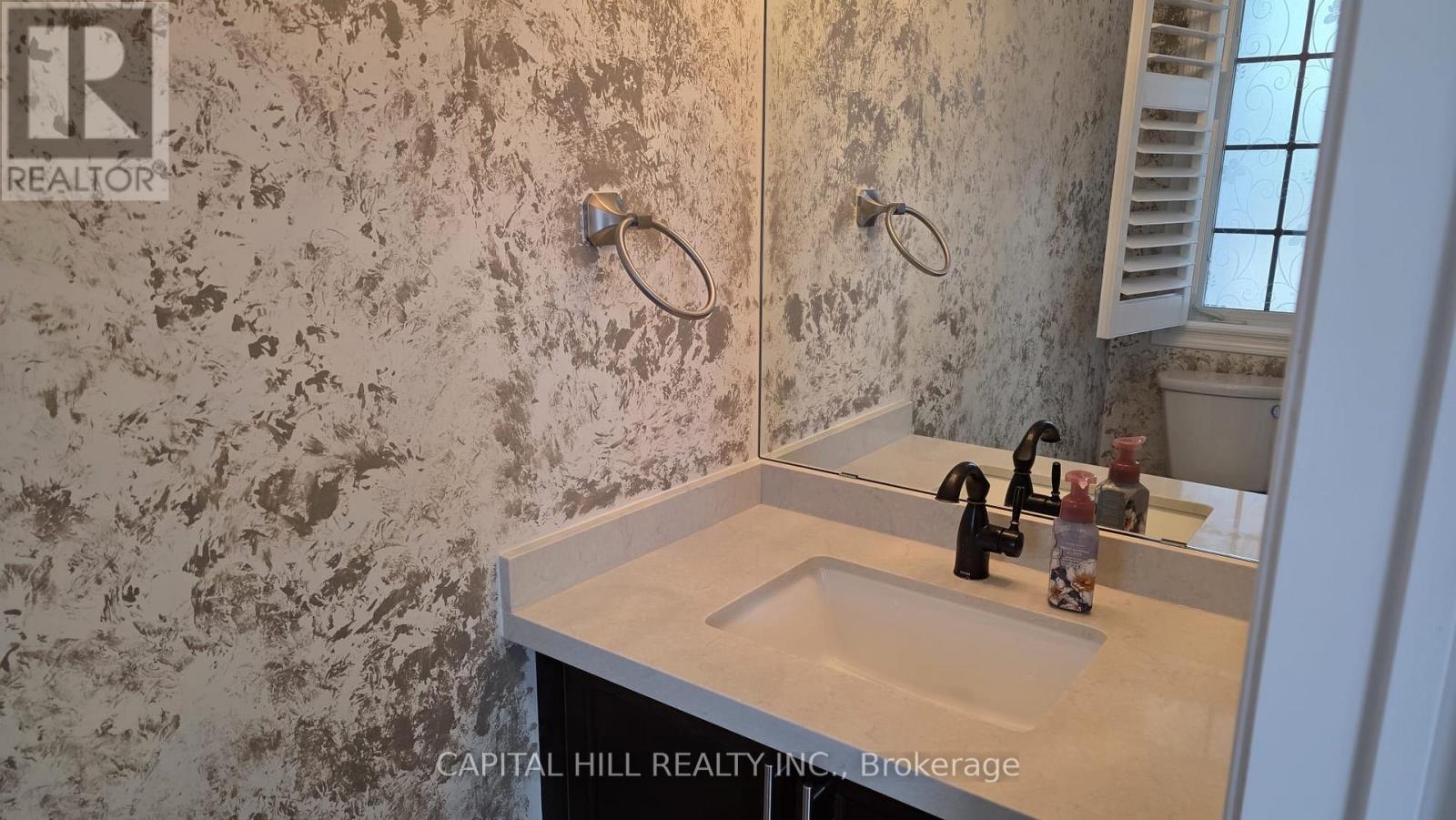 72 Hurst Drive, Ajax, Ontario L1T 0N8 - Photo 13 - E12632824