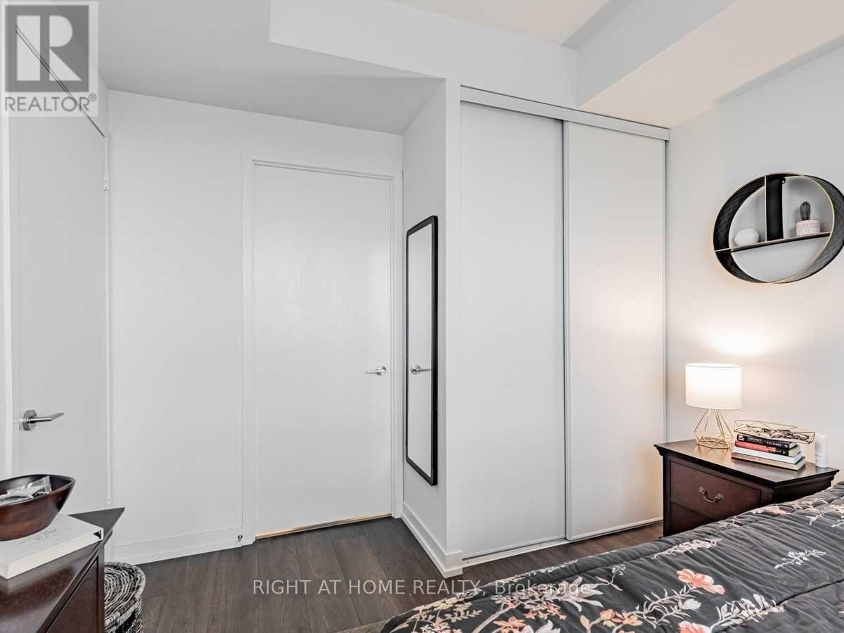 5206 - 5 Buttermill Avenue, Vaughan, Ontario L4K 0J5 - Photo 23 - N12632898