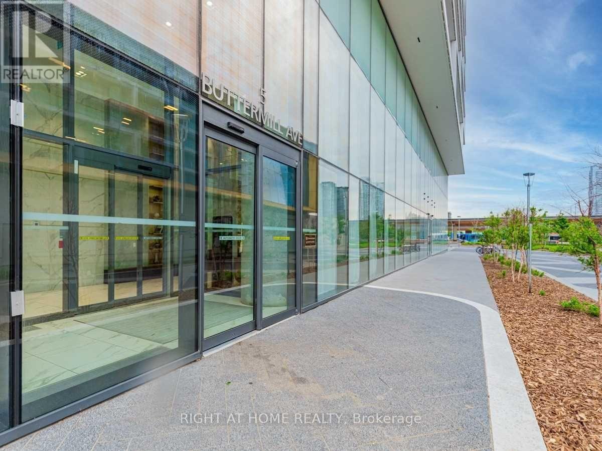 5206 Buttermill Avenue, Vaughan, Ontario  L4K 0J5 - Photo 2 - N12632922