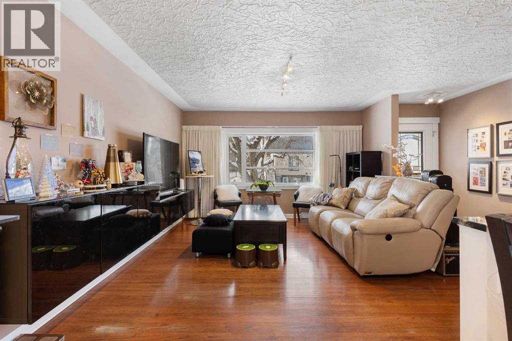 2816 24 Street Nw, Calgary, Alberta  T2M 3Z3 - Photo 6 - A2274357