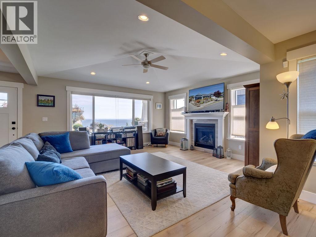 5537 Peregrine Crescent, Sechelt, British Columbia V7Z 0V5 - Photo 15 - R3062230