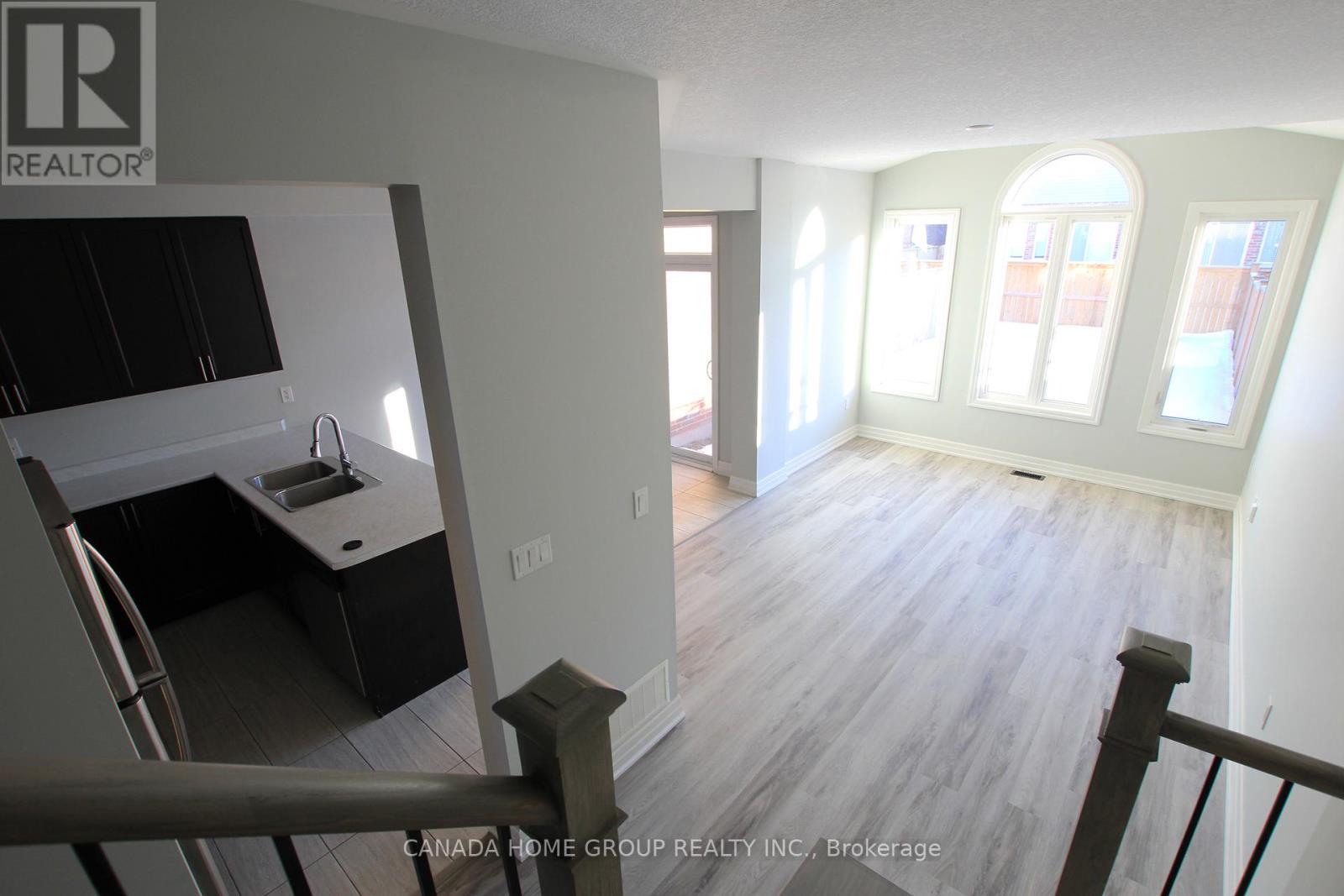 4324 Shuttleworth Drive, Niagara Falls, Ontario  L2G 0X5 - Photo 4 - X12632910