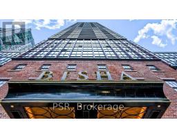 2101 - 88 BLUE JAYS WAY, Toronto, Ontario