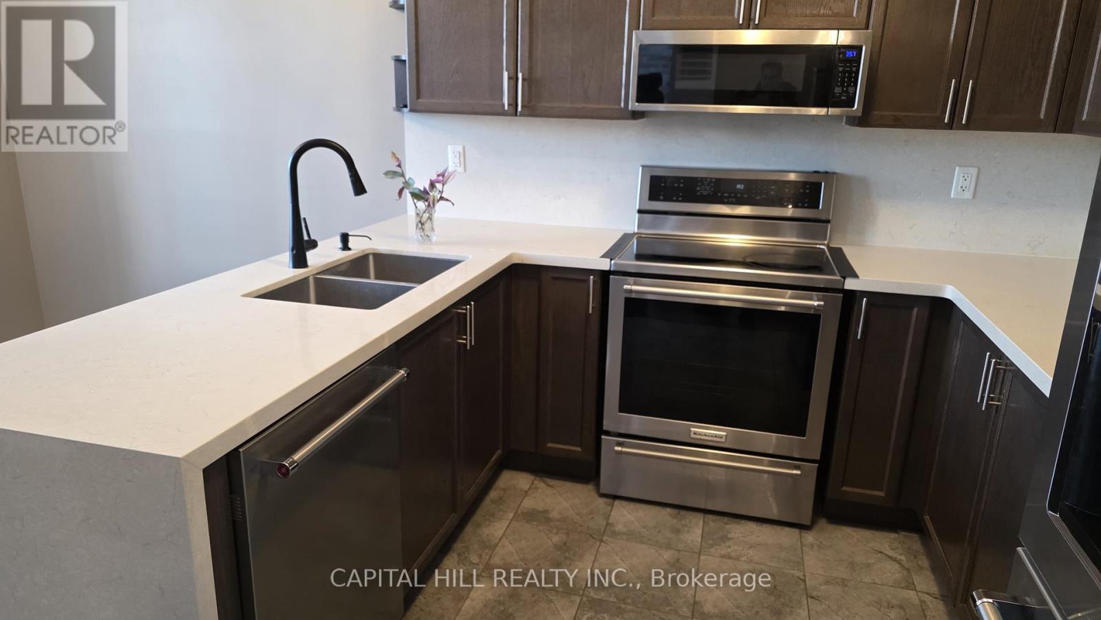 72 Hurst Drive, Ajax, Ontario L1T 0N8 - Photo 5 - E12632824