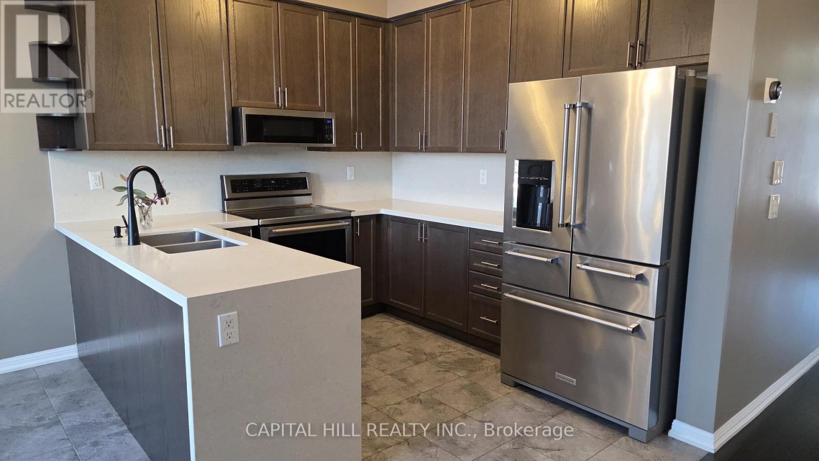 72 Hurst Drive, Ajax, Ontario L1T 0N8 - Photo 3 - E12632824