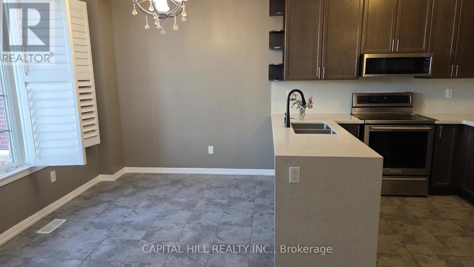 72 Hurst Drive, Ajax, Ontario L1T 0N8 - Photo 9 - E12632824