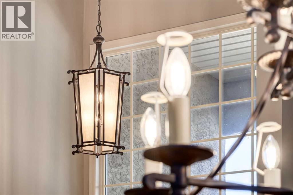 118 Sienna Hills Drive Sw, Calgary, Alberta T3H 2C8 - Photo 13 - A2266014