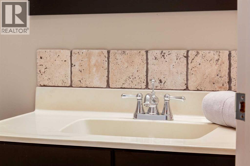 118 Sienna Hills Drive Sw, Calgary, Alberta T3H 2C8 - Photo 28 - A2266014