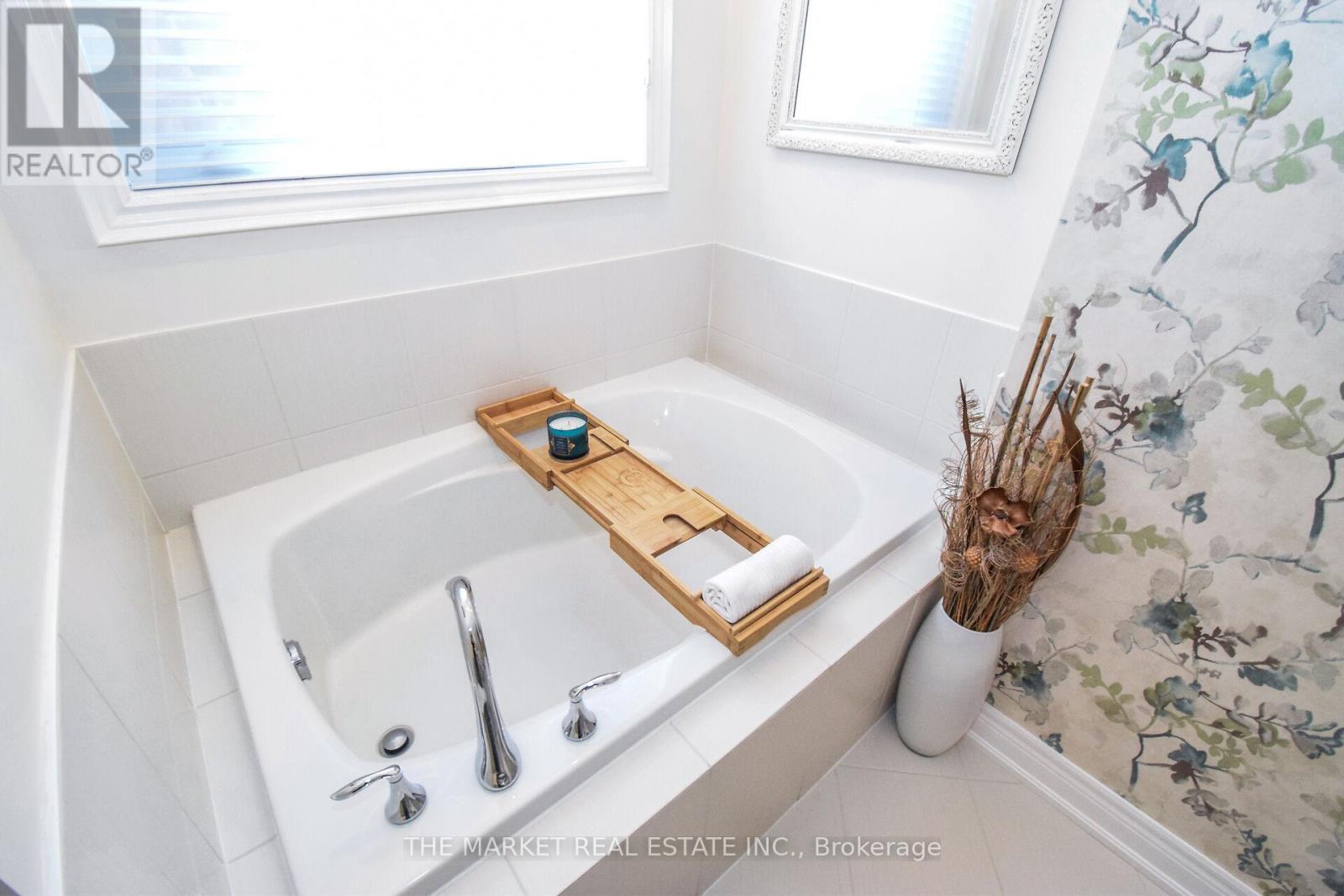 95 Turnberry Trail S, Welland, Ontario  L3B 0B6 - Photo 21 - X12632936