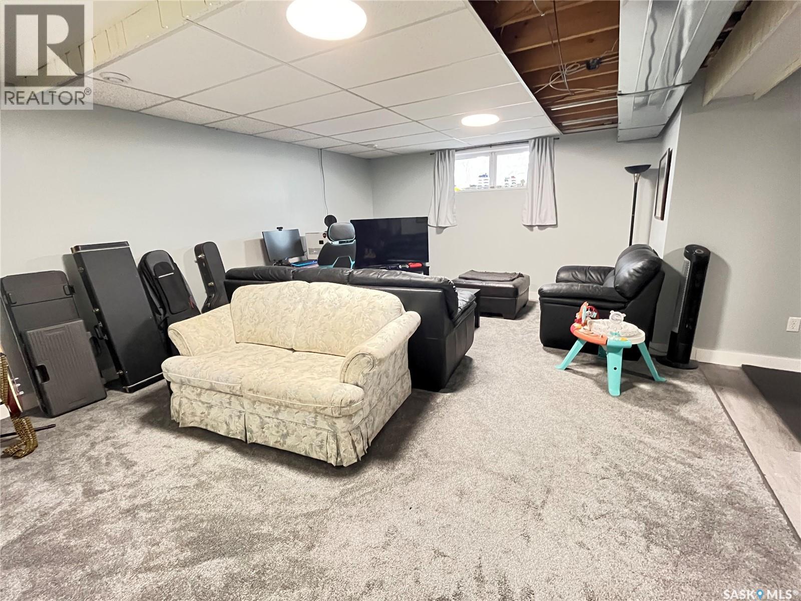 310 Louis Avenue, Maple Creek, Saskatchewan  S0N 1N0 - Photo 25 - SK025623