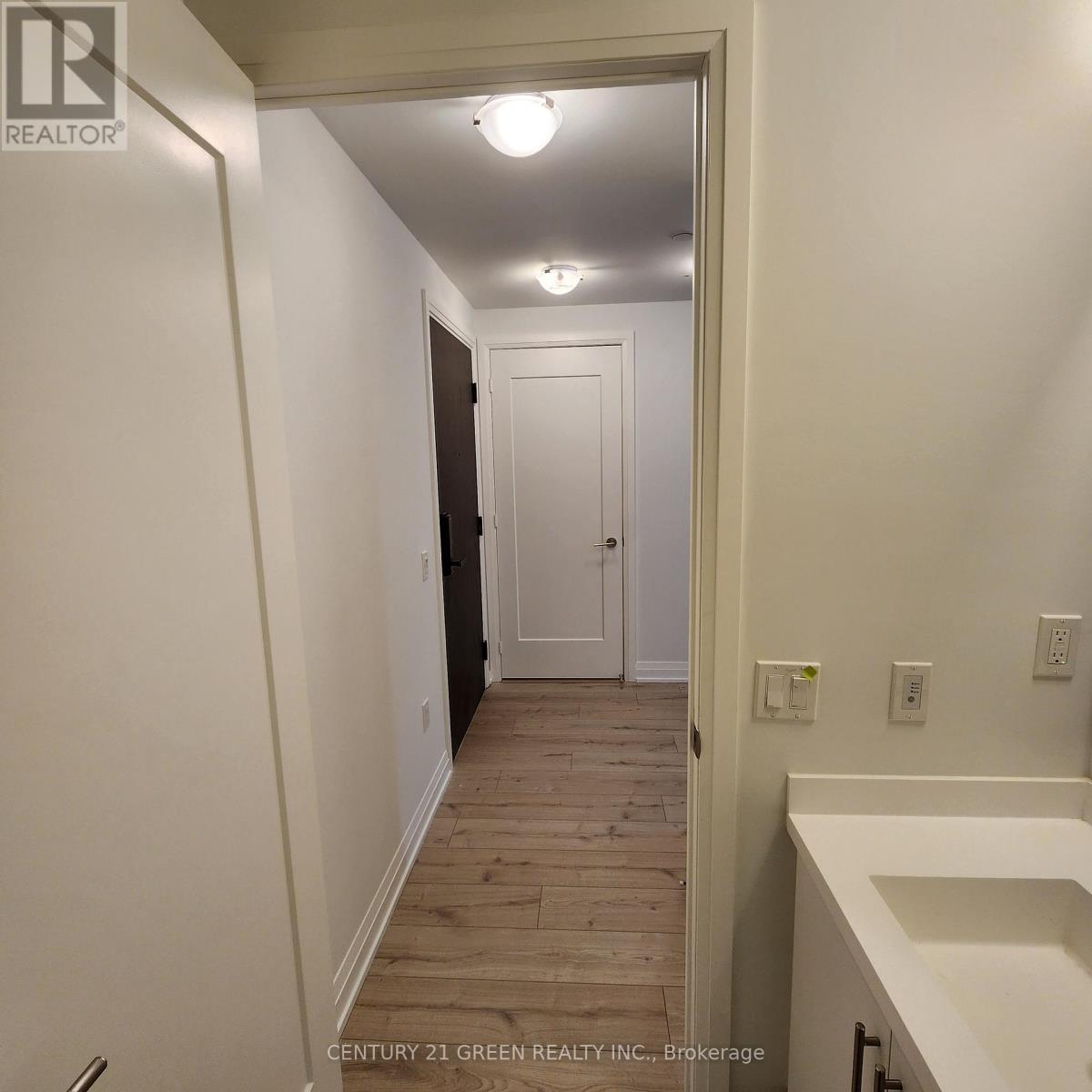 224 - 412 Silver Maple Road, Oakville, Ontario  L6H 7X8 - Photo 8 - W12632942