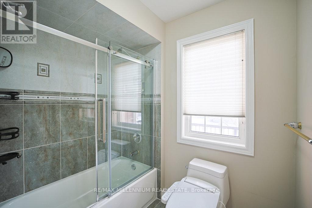 24 Prince Edward Boulevard, Brampton, Ontario  L6P 2N8 - Photo 23 - W12632946