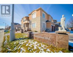 24 PRINCE EDWARD BOULEVARD, Brampton, Ontario
