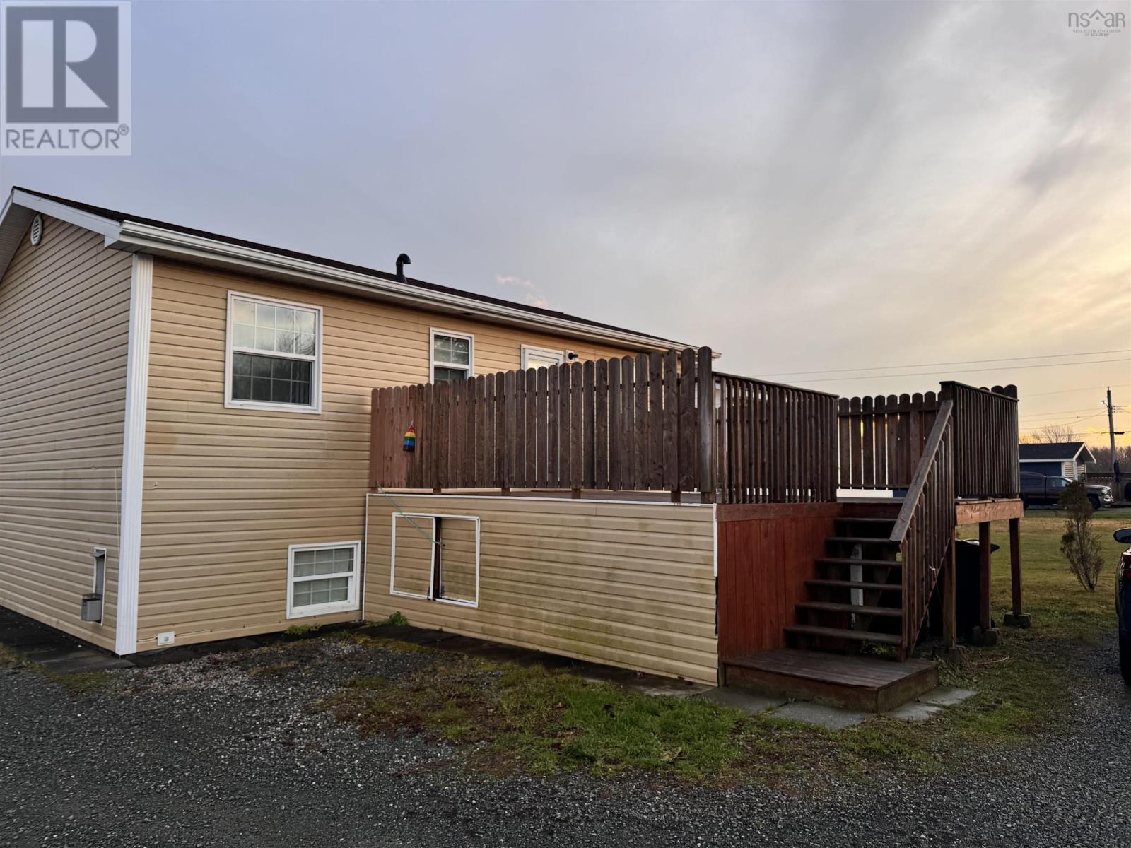 100 Highland Street, Glace Bay, Nova Scotia  B1A 2V1 - Photo 38 - 202529276