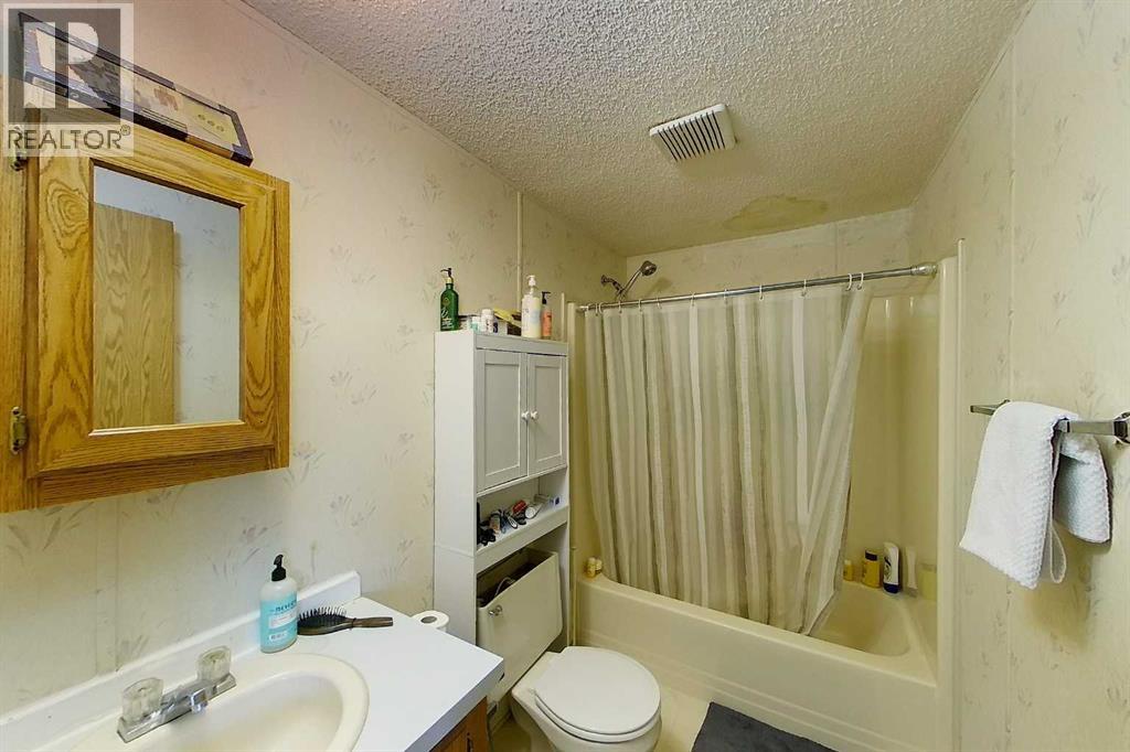 2756 Strawberry Lane, Wabasca, Alberta T0G 2B0 - Photo 8 - A2186575