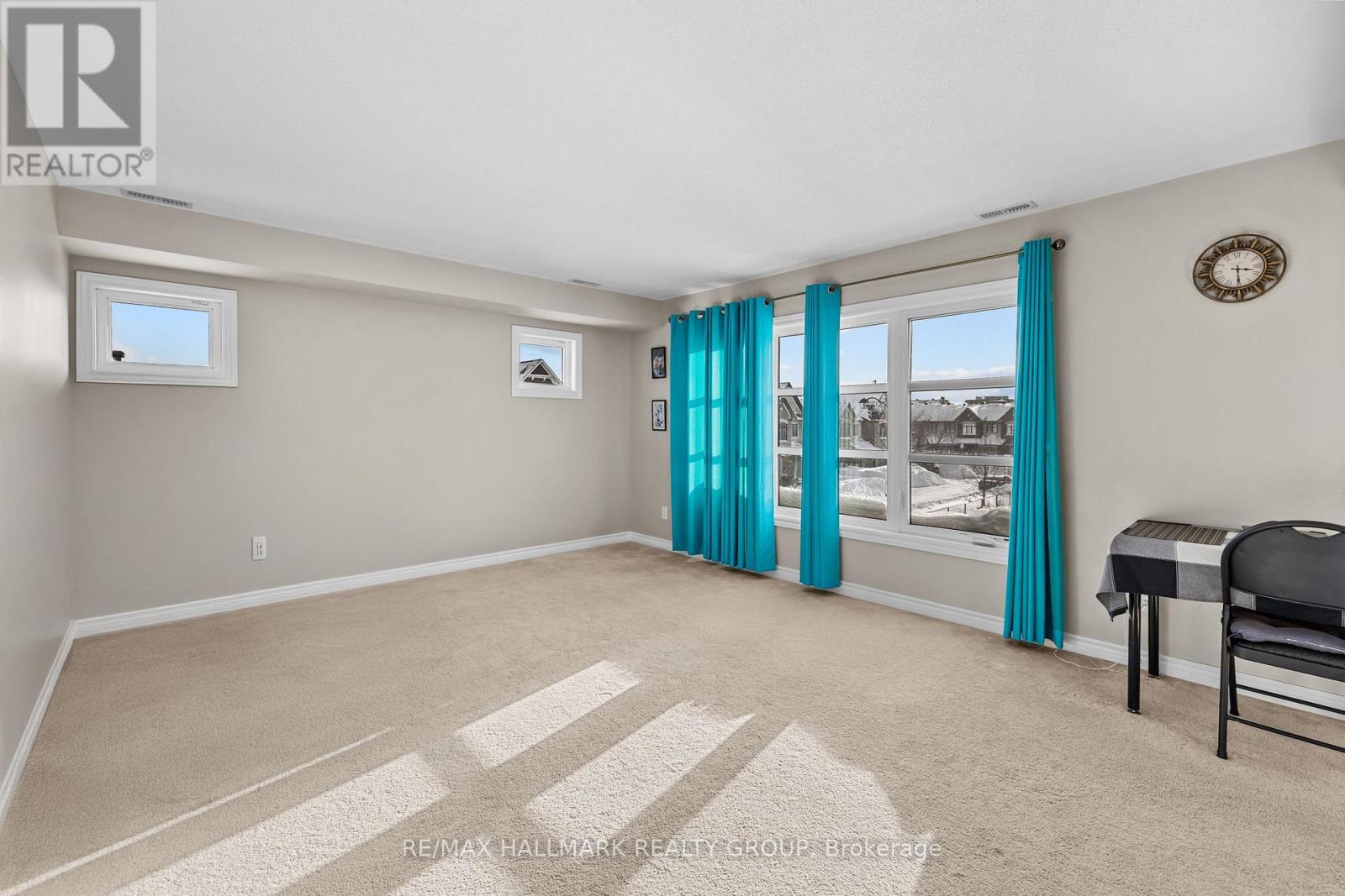 504 Clearbrook Drive, Ottawa, Ontario  K2J 5X5 - Photo 8 - X12632952