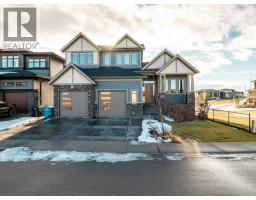 182 Canyon Estates Way W, Lethbridge, Alberta