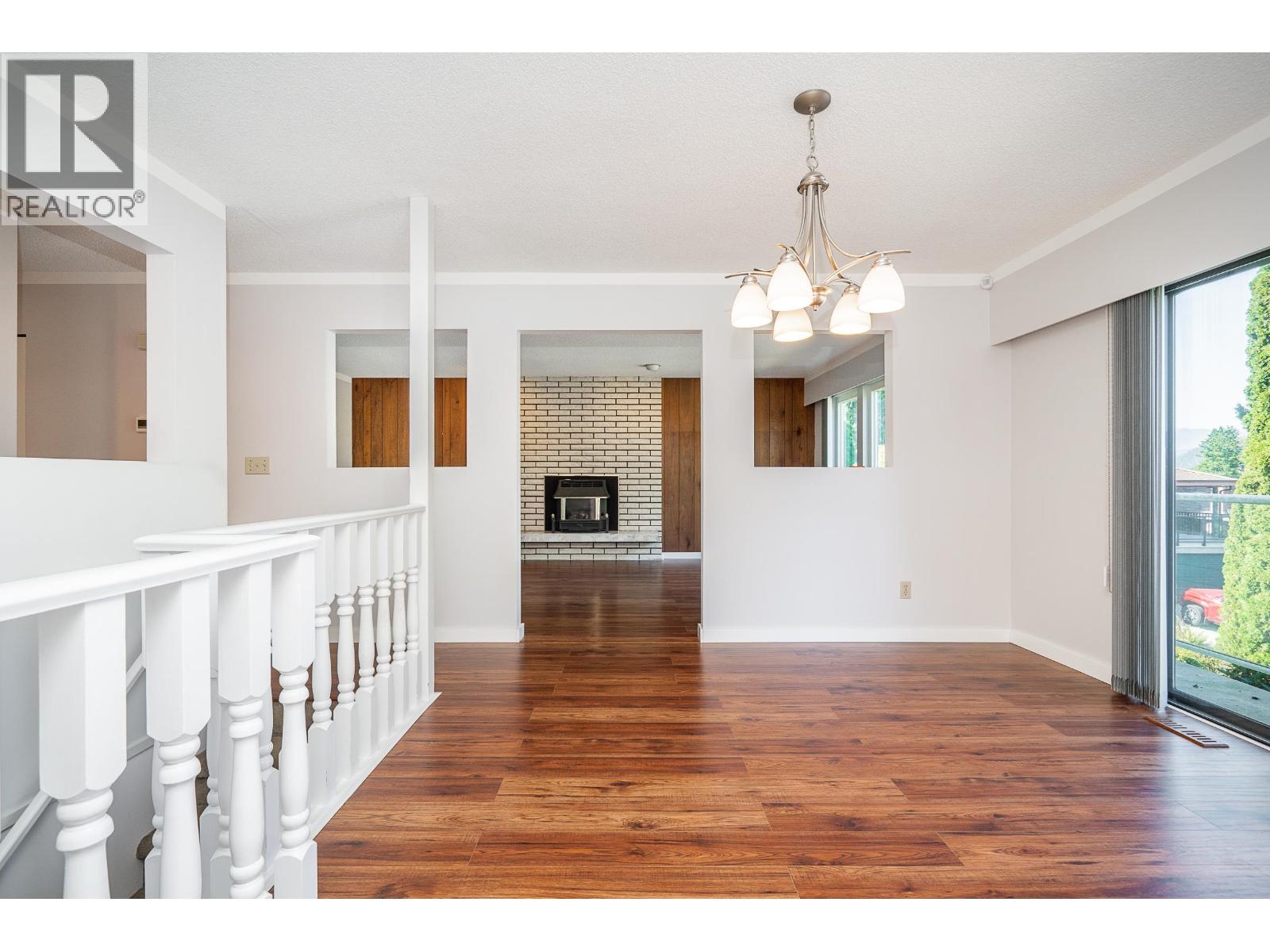 5 Tuxedo Place, Port Moody, British Columbia  V3H 3W5 - Photo 7 - R3065548