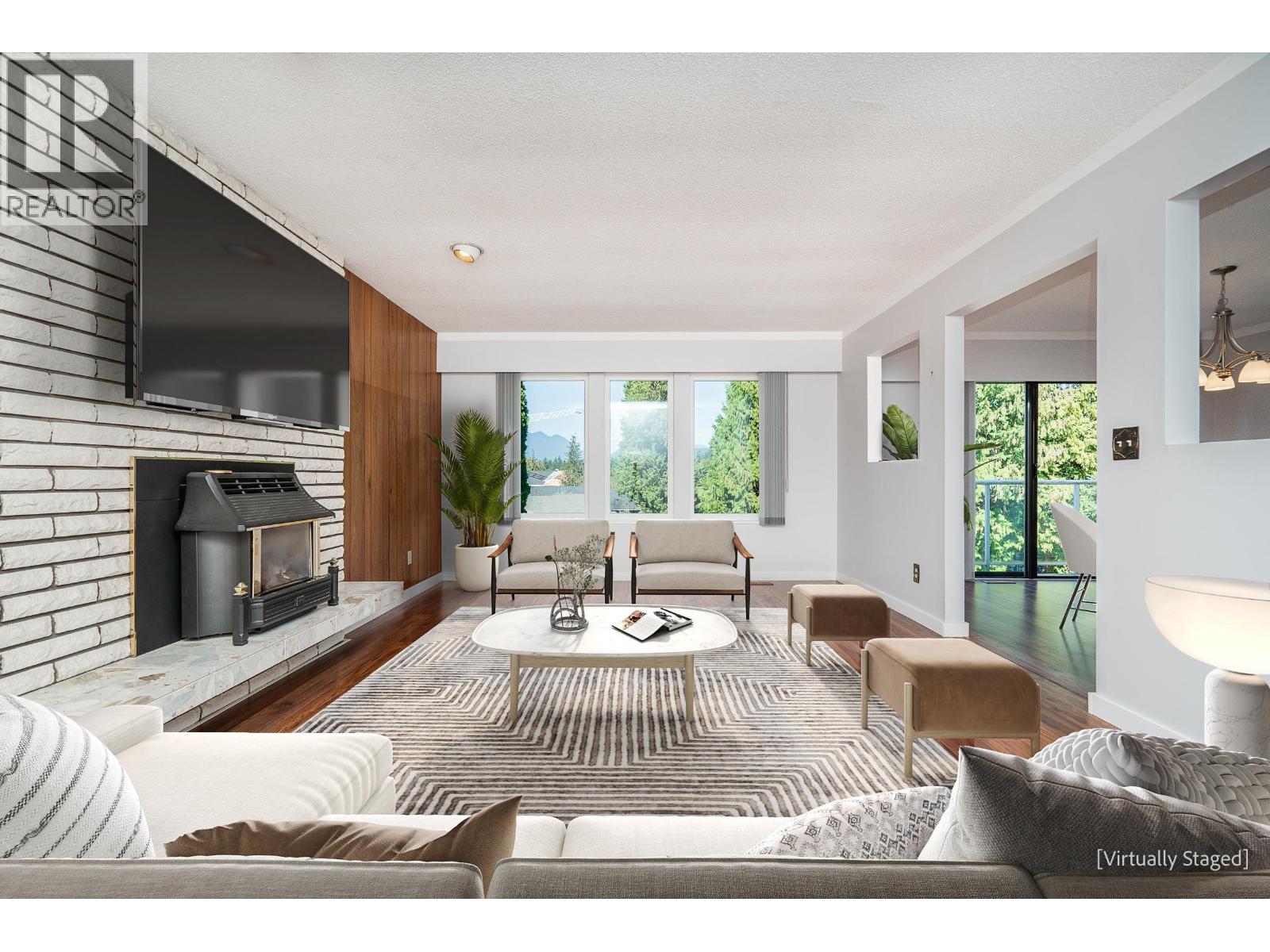 5 Tuxedo Place, Port Moody, British Columbia  V3H 3W5 - Photo 2 - R3065548