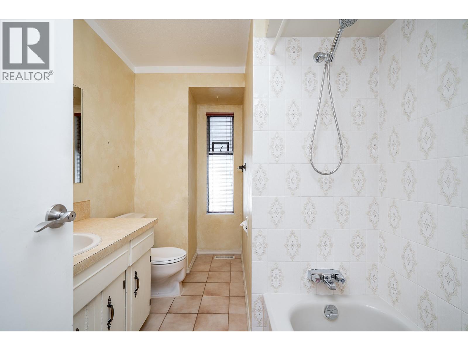 5 Tuxedo Place, Port Moody, British Columbia  V3H 3W5 - Photo 24 - R3065548