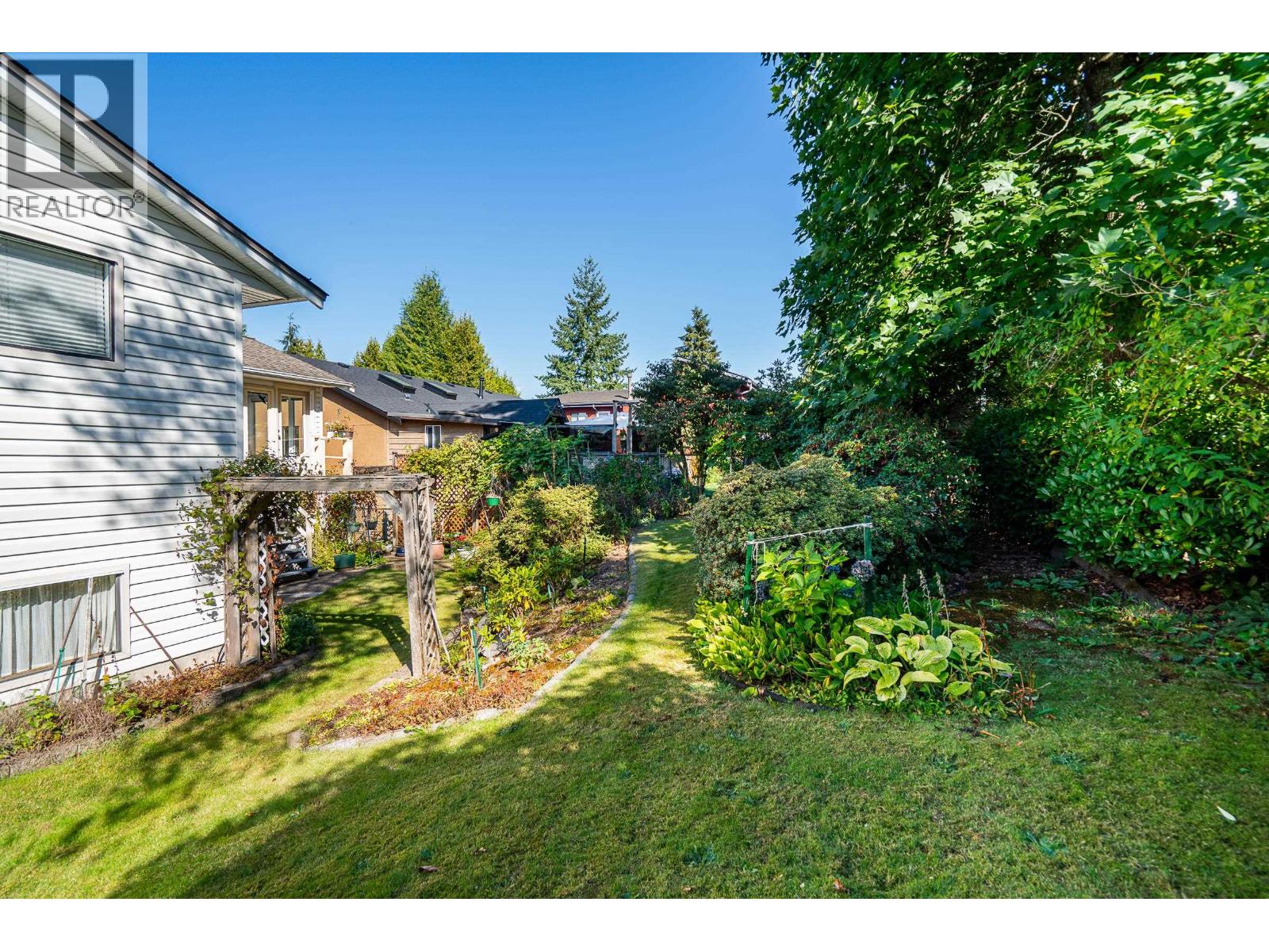 5 Tuxedo Place, Port Moody, British Columbia  V3H 3W5 - Photo 33 - R3065548