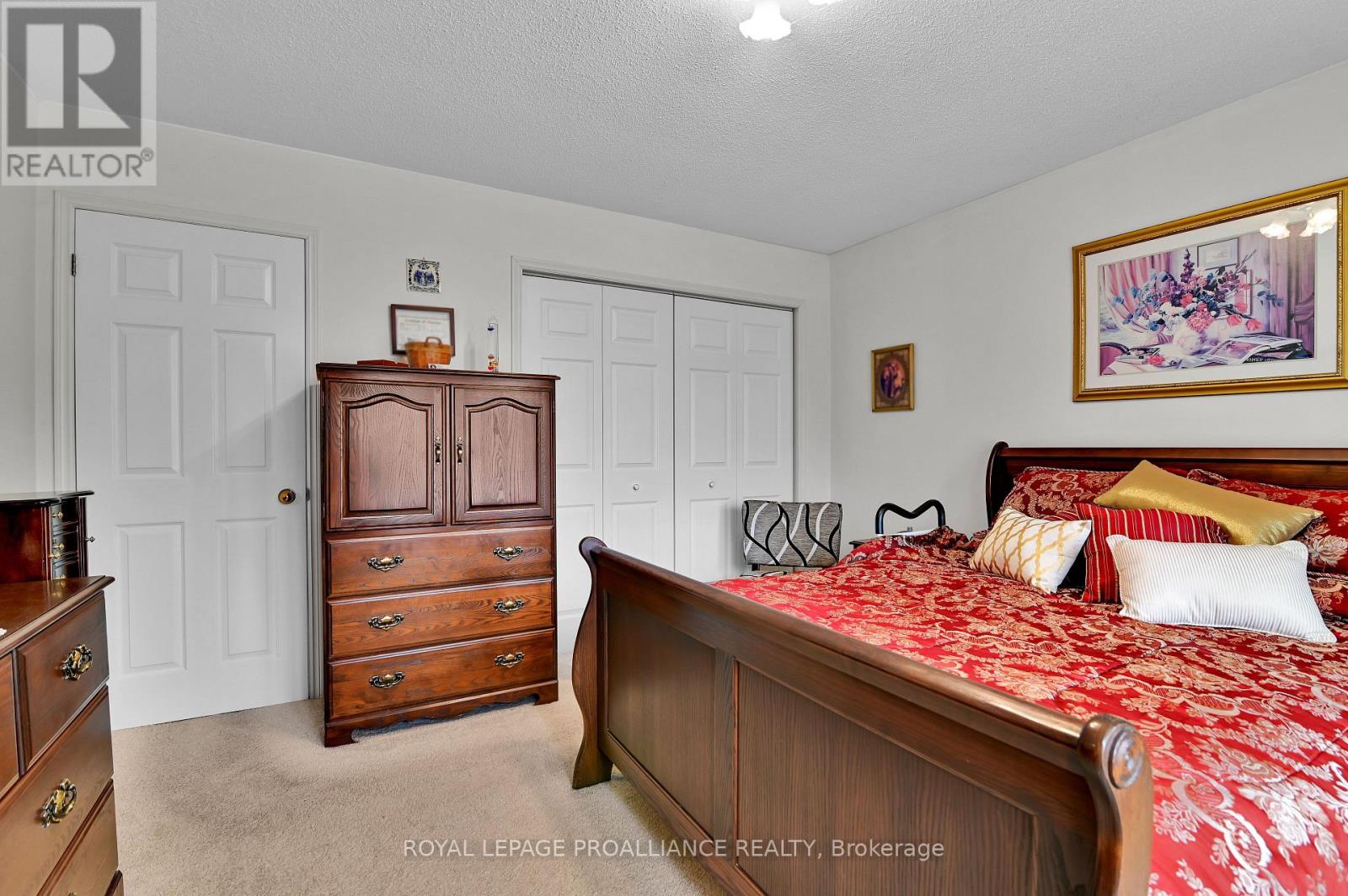 24 Bernard Crescent, Augusta, Ontario  K0E 1P0 - Photo 24 - X12370266