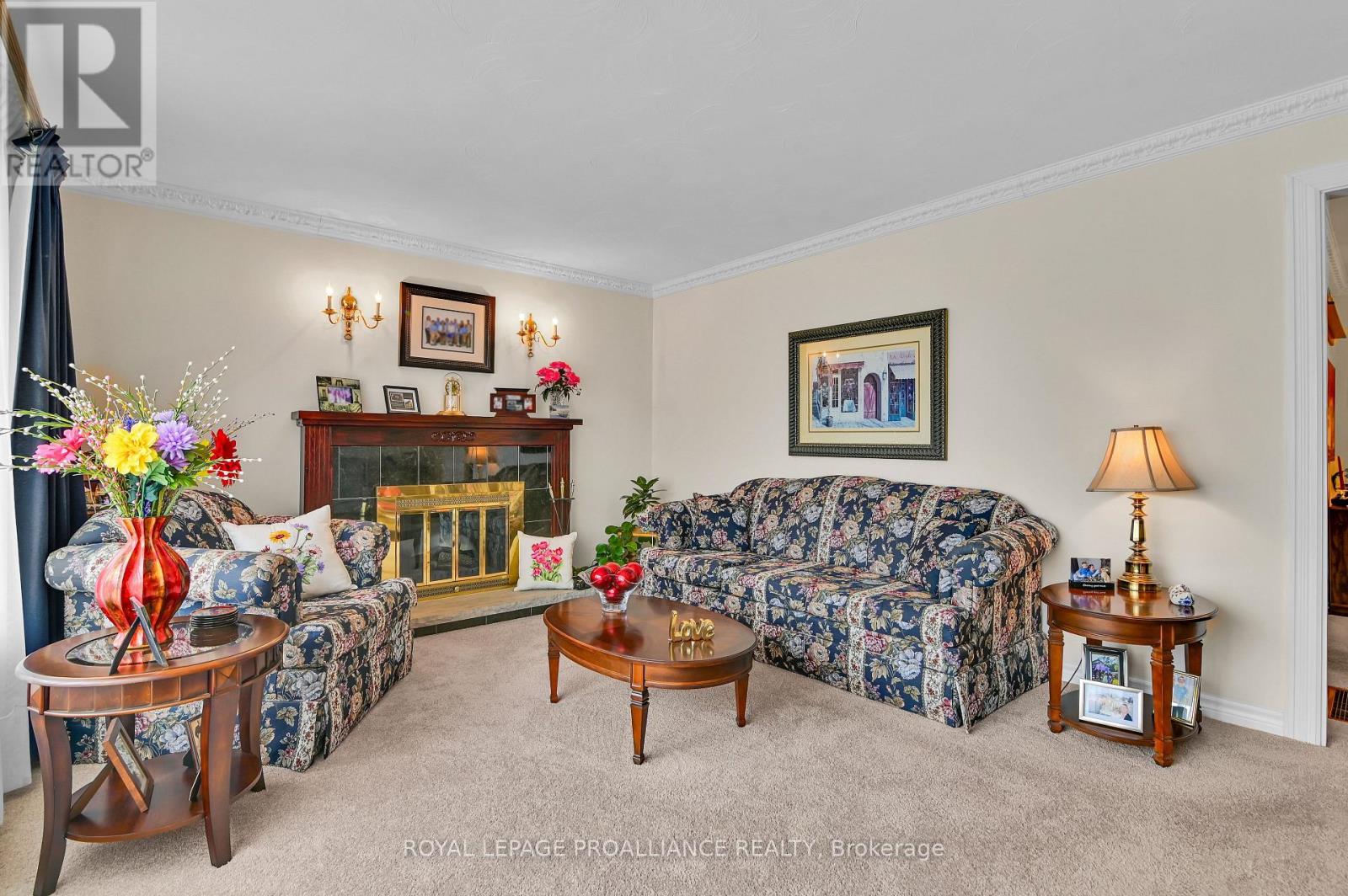 24 Bernard Crescent, Augusta, Ontario  K0E 1P0 - Photo 12 - X12370266