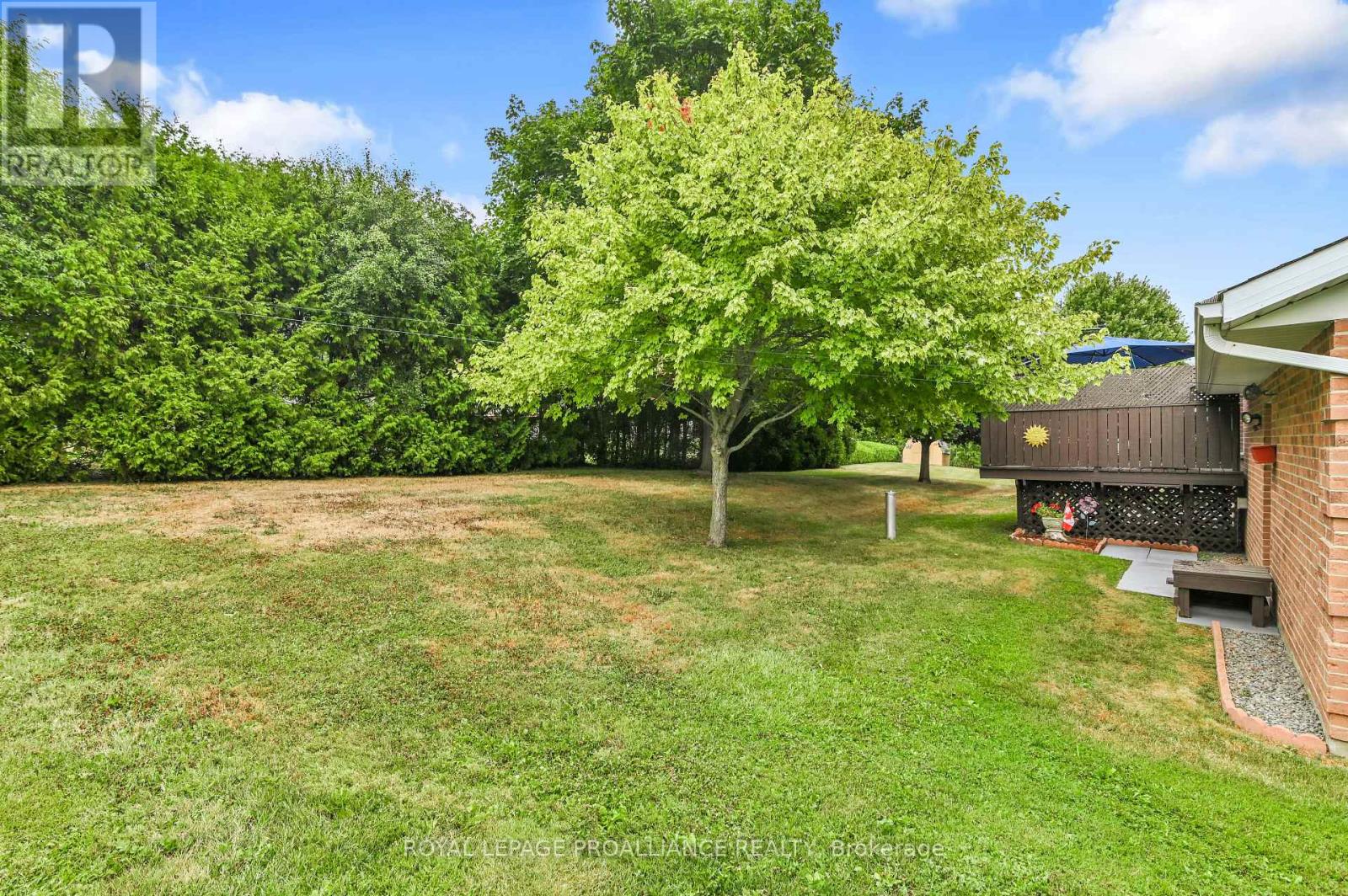 24 Bernard Crescent, Augusta, Ontario  K0E 1P0 - Photo 44 - X12370266