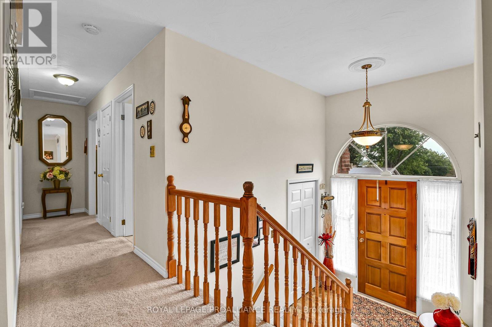 24 Bernard Crescent, Augusta, Ontario  K0E 1P0 - Photo 7 - X12370266