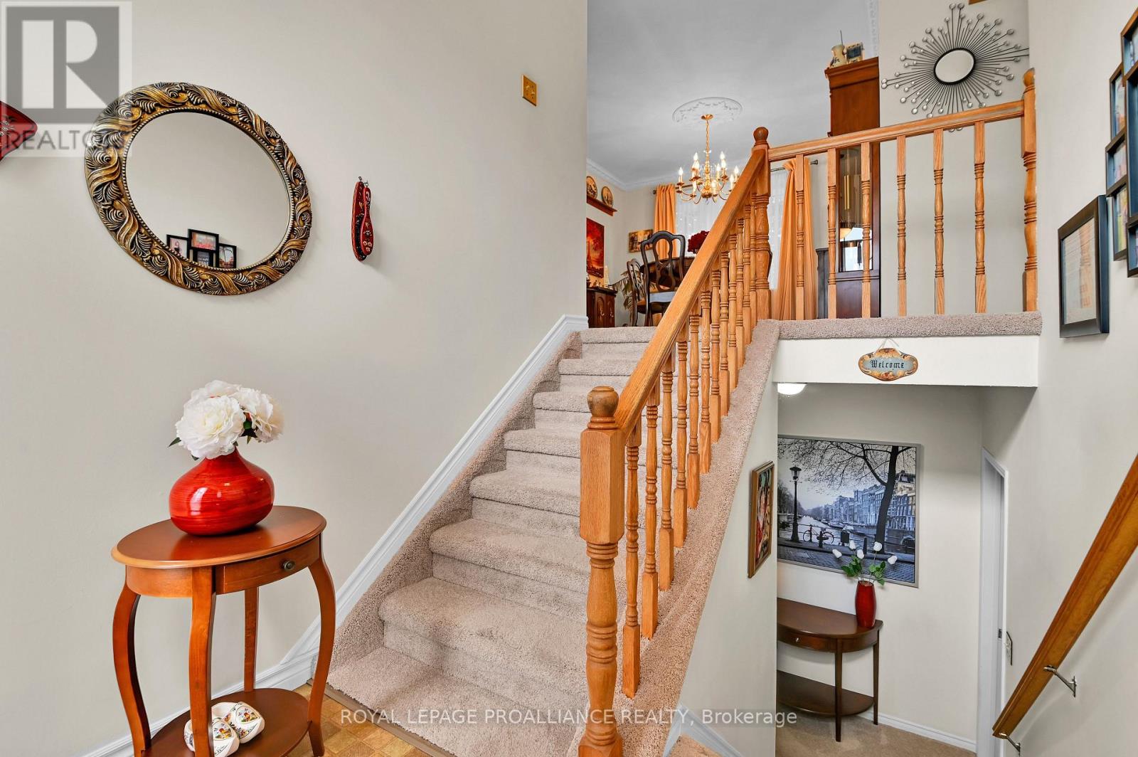 24 Bernard Crescent, Augusta, Ontario  K0E 1P0 - Photo 5 - X12370266