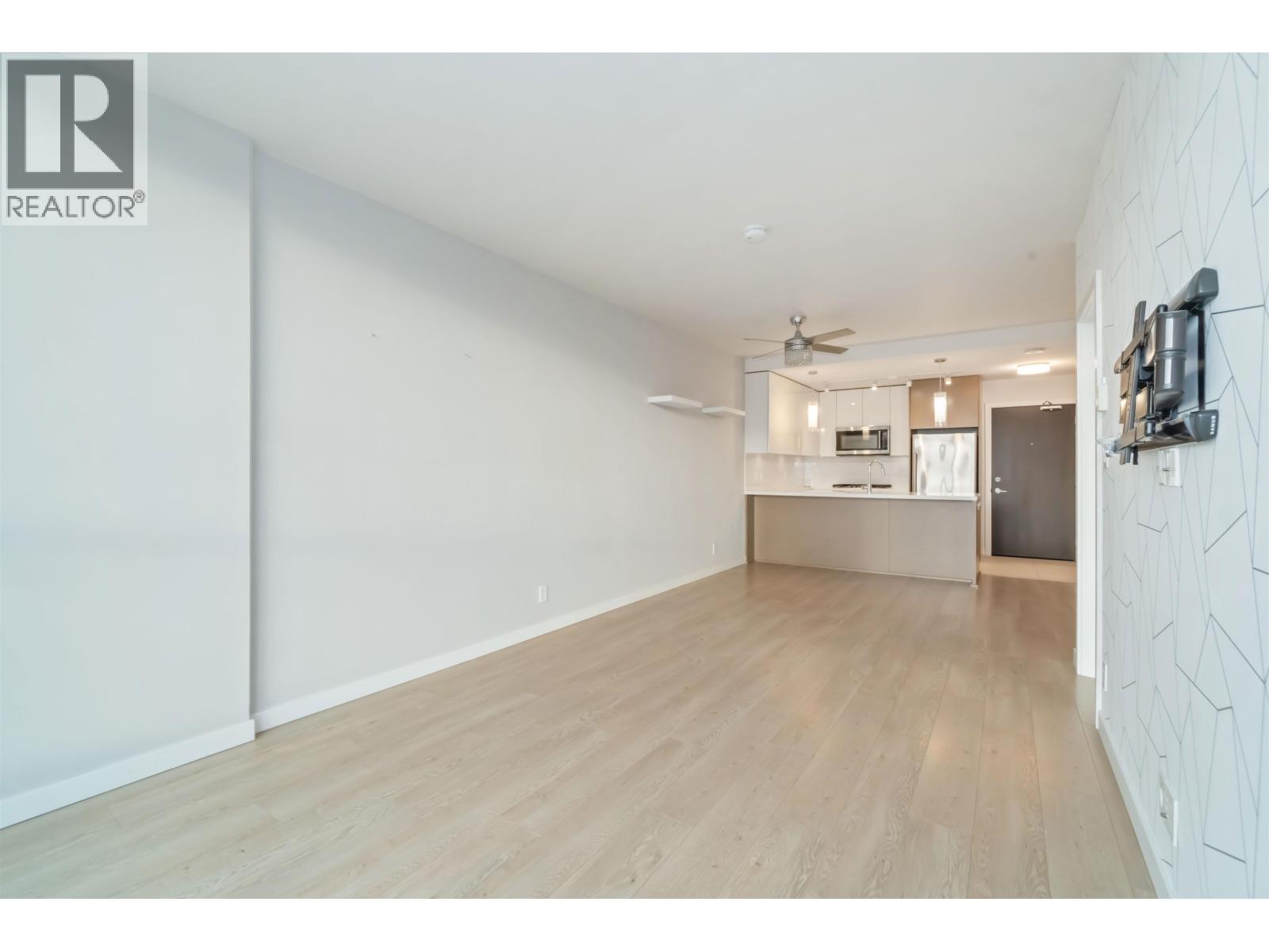 1007 271 Francis Way, New Westminster, British Columbia  V3L 0H2 - Photo 4 - R3073300