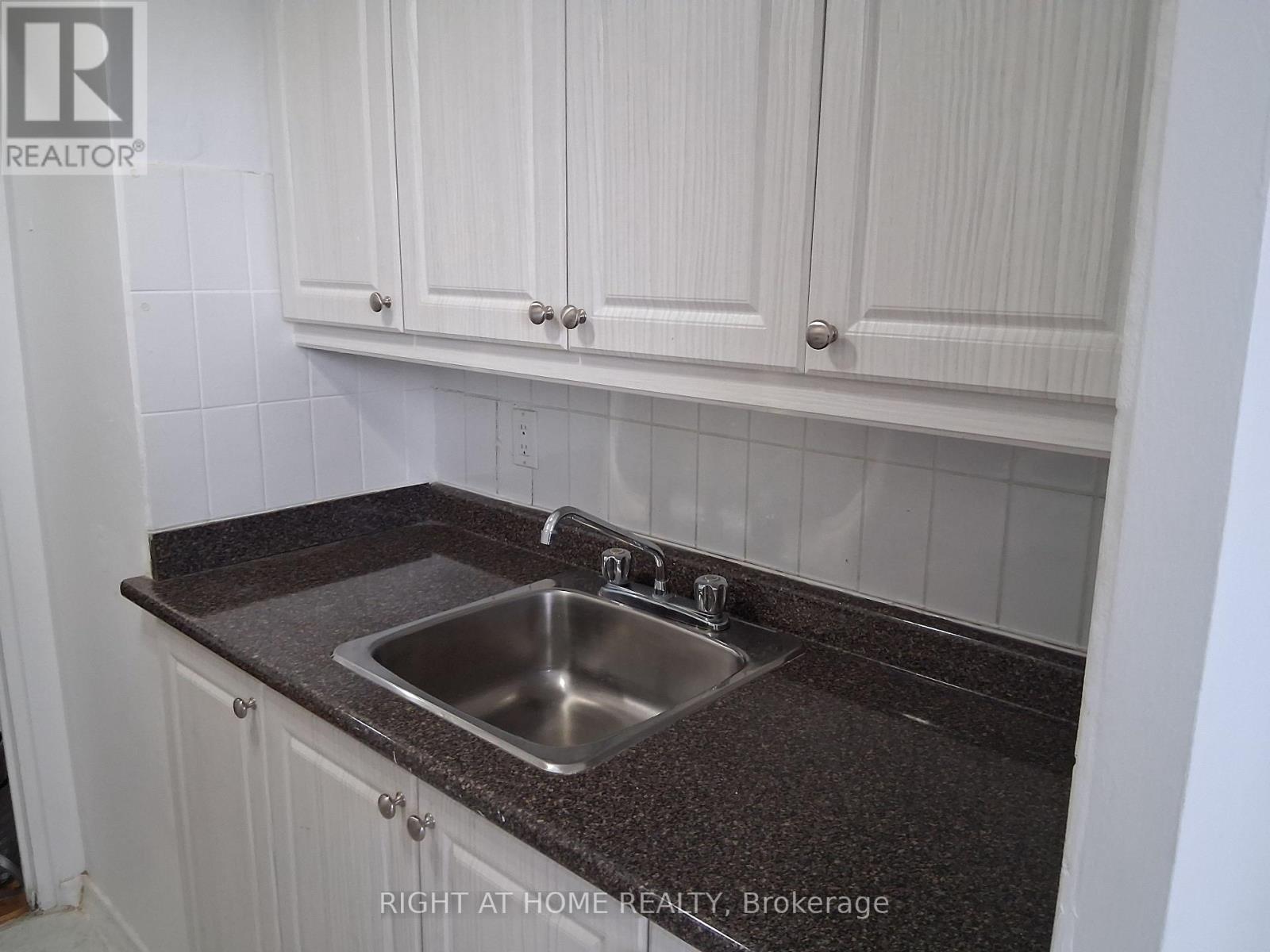 1006 - 191 St George Street, Toronto, Ontario M5R 2M6 - Photo 8 - C12604434